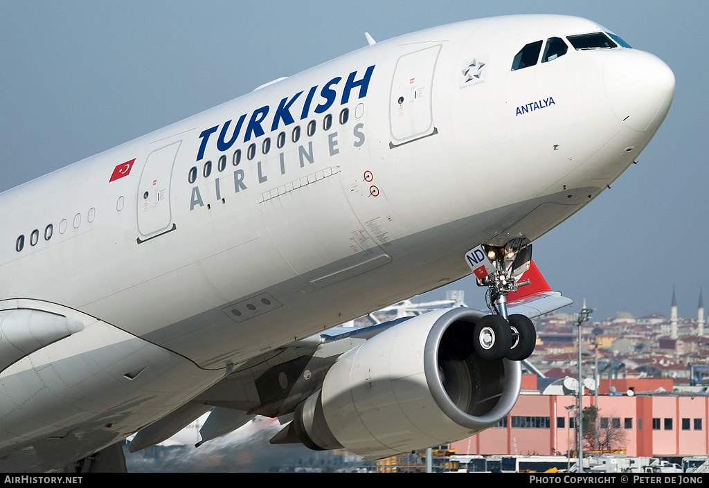 Aircraft Photo of TC-JND | Airbus A330-203 | Turkish Airlines | AirHistory.net #40979