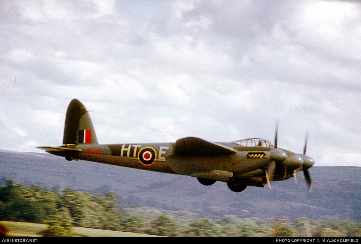 Aircraft Photo of G-ASKH / RR299 | De Havilland D.H. 98 Mosquito T3 | UK - Air Force | AirHistory.net #41004