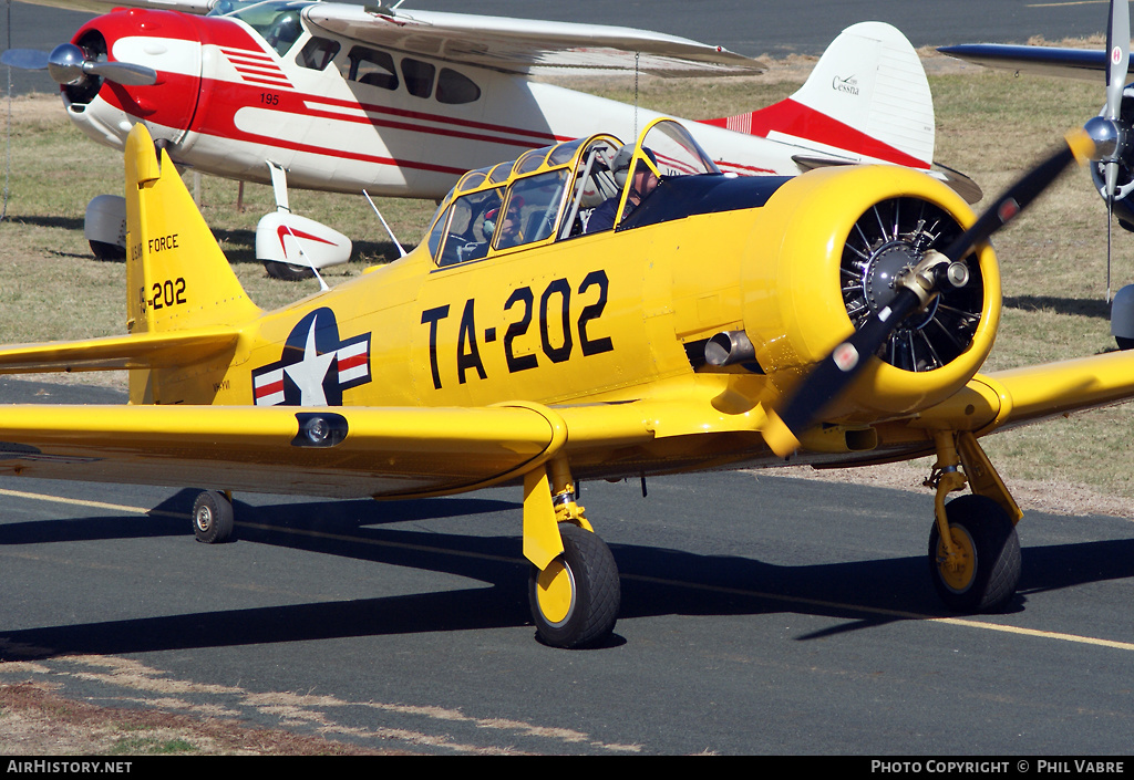 Aircraft Photo of VH-YVI / 5-202 | North American T-6G Texan | USA - Air Force | AirHistory.net #41050