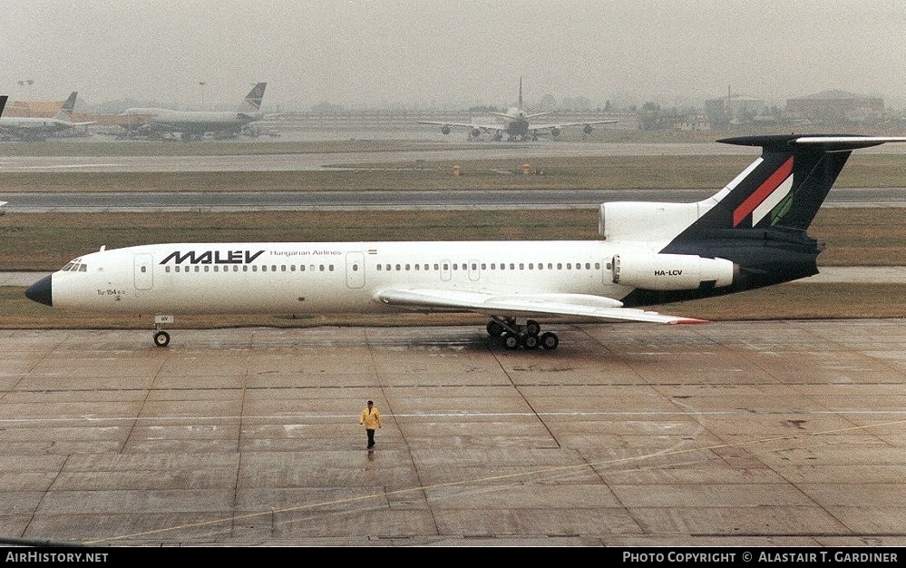 Aircraft Photo of HA-LCV | Tupolev Tu-154B-2 | Malév - Hungarian Airlines | AirHistory.net #41073