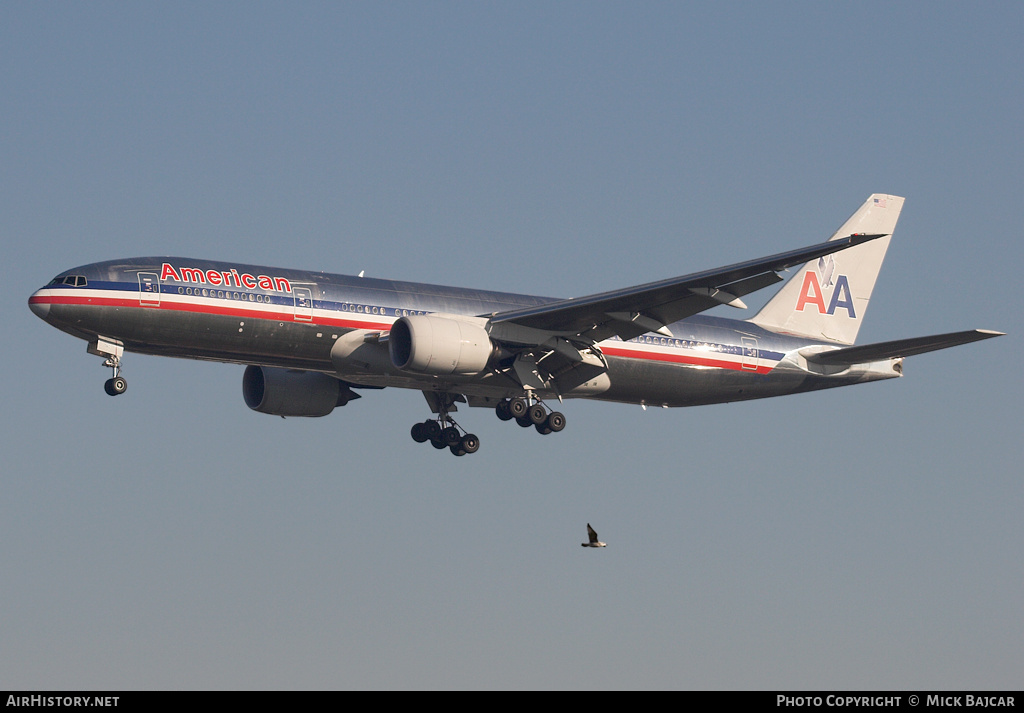 Aircraft Photo of N772AN | Boeing 777-223/ER | American Airlines | AirHistory.net #41084