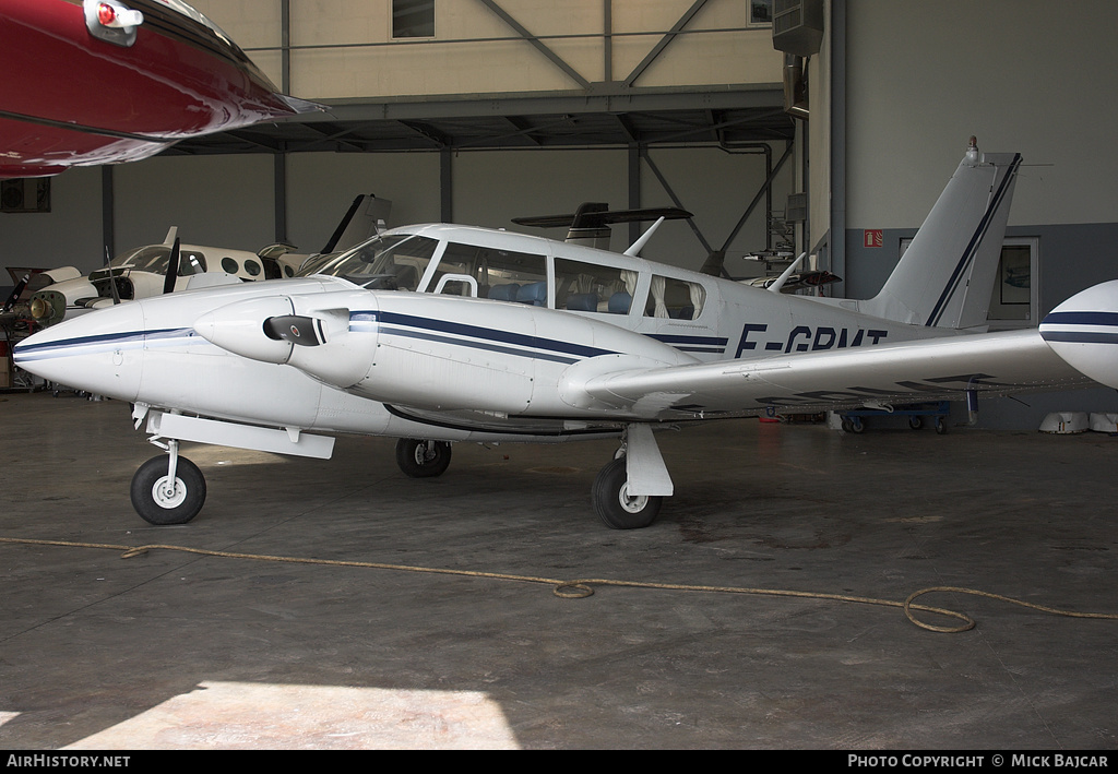 Aircraft Photo of F-GBMT | Piper PA-30-160 Twin Comanche B | AirHistory.net #41196