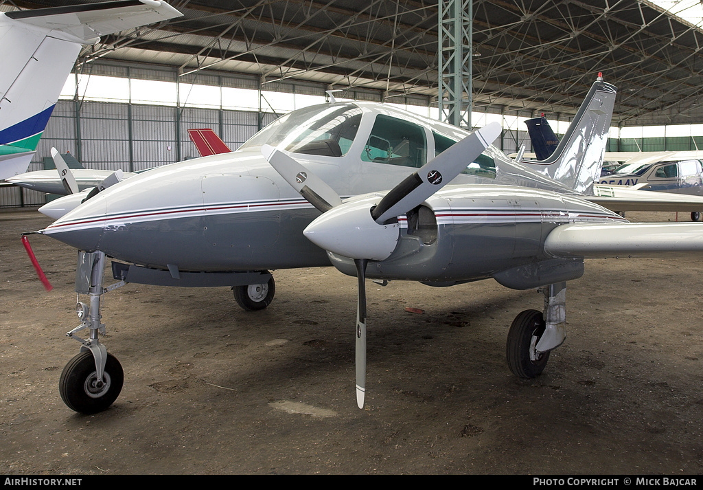 Aircraft Photo of N2100L | Cessna 310Q | AirHistory.net #41197