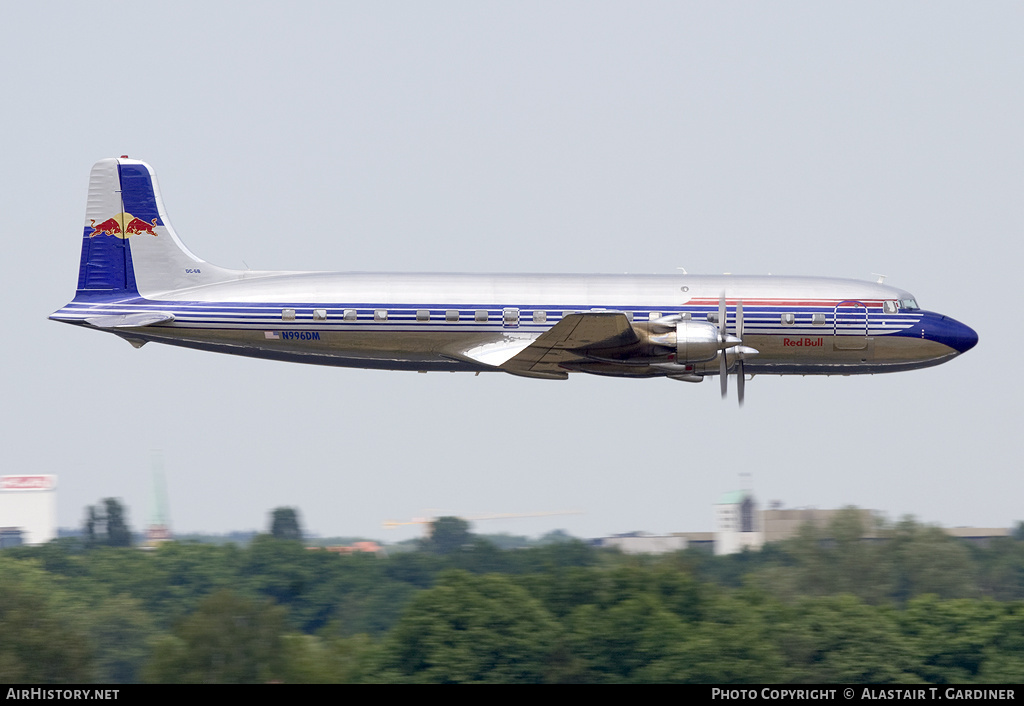 Aircraft Photo of N996DM | Douglas DC-6B | Red Bull | AirHistory.net #41237