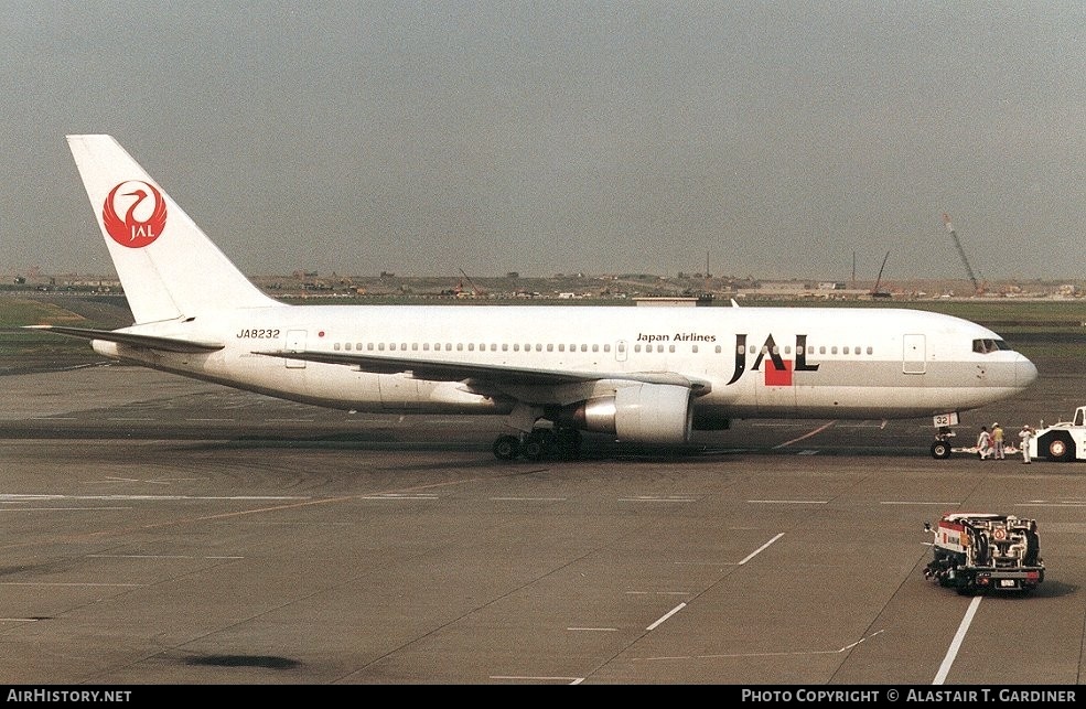 Aircraft Photo of JA8232 | Boeing 767-246 | Japan Airlines - JAL | AirHistory.net #41283