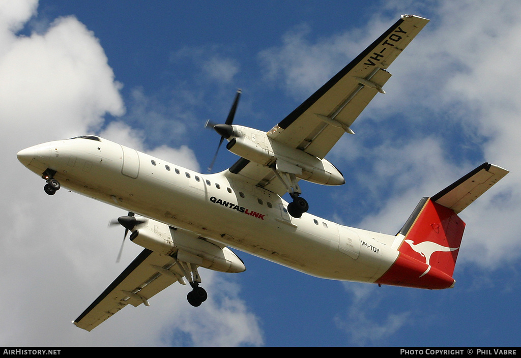 Aircraft Photo of VH-TQY | Bombardier DHC-8-315Q Dash 8 | QantasLink | AirHistory.net #41301