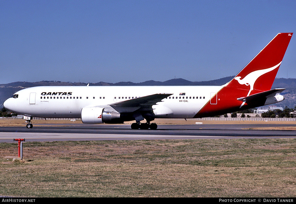 Aircraft Photo of VH-EAL | Boeing 767-238/ER | Qantas | AirHistory.net #41349