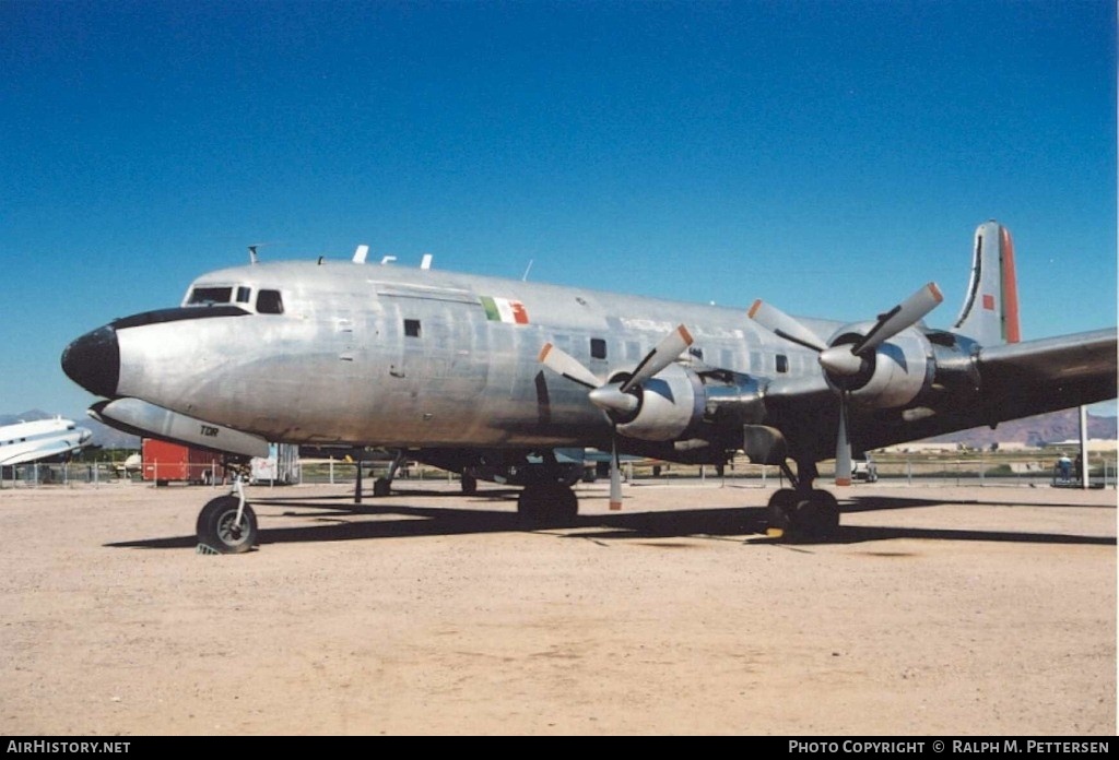 Aircraft Photo of XA-TDR | Douglas C-118A Liftmaster (DC-6A) | AirHistory.net #41442