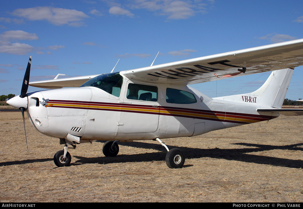 Aircraft Photo of VH-RAT | Cessna 210L Centurion II | AirHistory.net