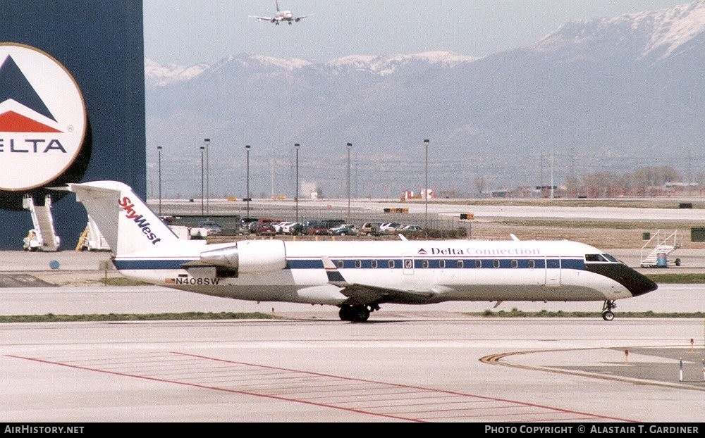 Aircraft Photo of N408SW | Canadair CRJ-200ER (CL-600-2B19) | Delta Connection | AirHistory.net #41497