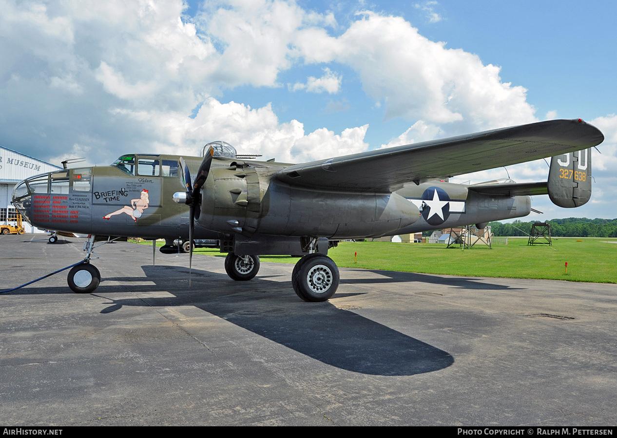 Aircraft Photo of N9456Z / 327638 | North American B-25J Mitchell | USA - Air Force | AirHistory.net #41544