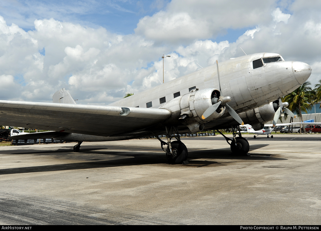 Aircraft Photo of N437GB | Douglas C-47A Skytrain | AirHistory.net #41549