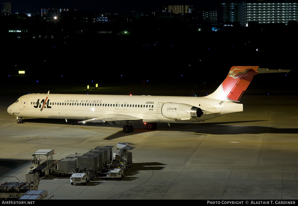 Aircraft Photo of JA8064 | McDonnell Douglas MD-90-30 | Japan Airlines - JAL | AirHistory.net #41622
