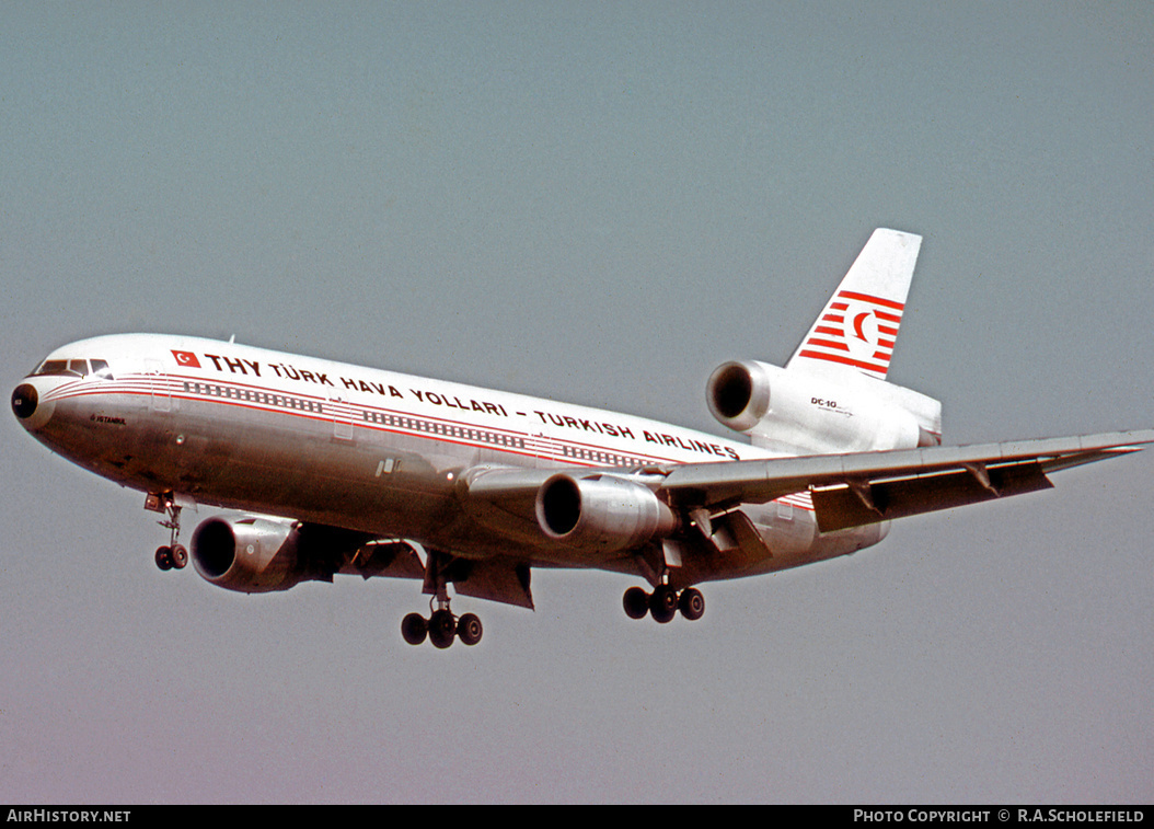 Aircraft Photo of TC-JAU | McDonnell Douglas DC-10-10 | THY Türk Hava Yolları - Turkish Airlines | AirHistory.net #41761