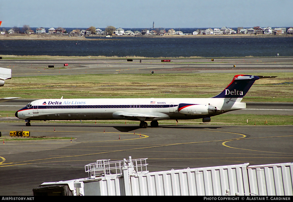 Aircraft Photo of N919DL | McDonnell Douglas MD-88 | Delta Air Lines | AirHistory.net #41905