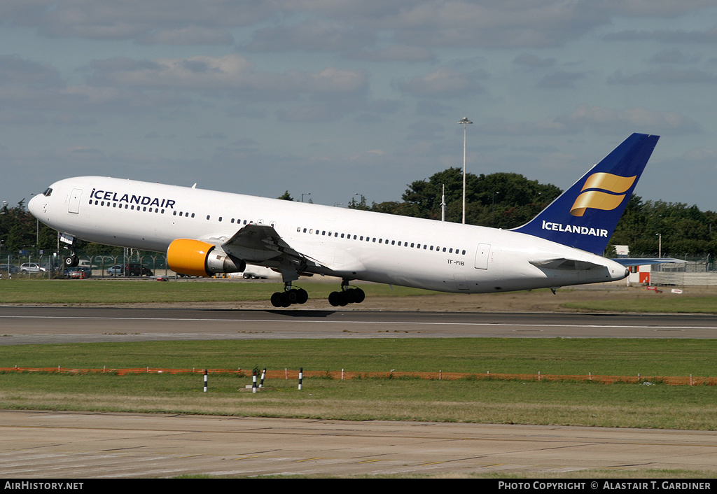 Aircraft Photo of TF-FIB | Boeing 767-383/ER | Icelandair | AirHistory.net #41906
