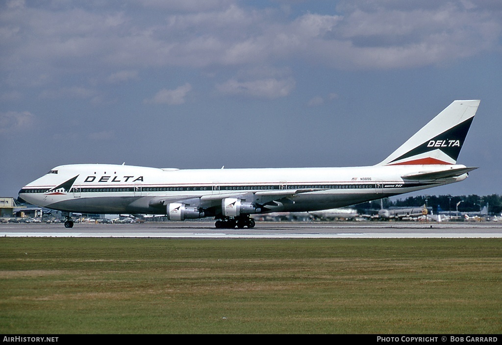 Aircraft Photo of N9896 | Boeing 747-132 | Delta Air Lines | AirHistory.net #41982