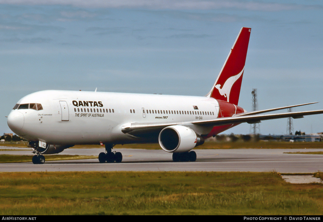 Aircraft Photo of VH-EAQ | Boeing 767-238/ER | Qantas | AirHistory.net #42128