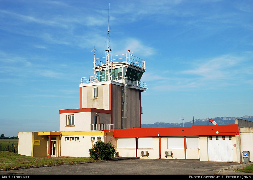 Airport photo of Valence - Chabeuil (LFLU / VAF) in France | AirHistory.net #42200