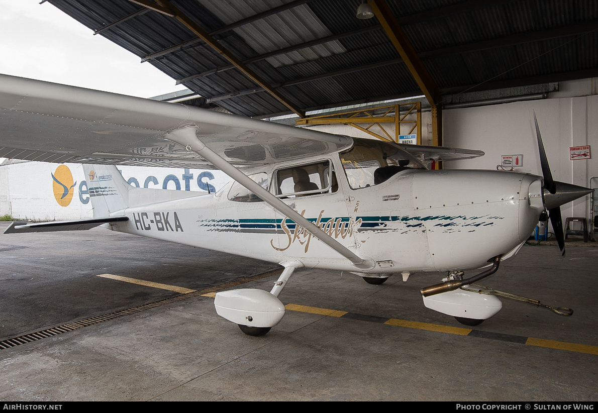 Aircraft Photo of HC-BKA | Cessna 172P Skyhawk | Endecots Servicios Aereos | AirHistory.net #42221