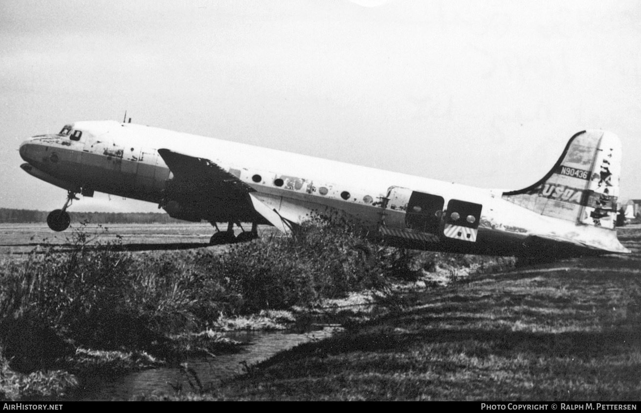 Aircraft Photo of N90436 | Douglas C-54A Skymaster | US Overseas Airways | AirHistory.net #42273