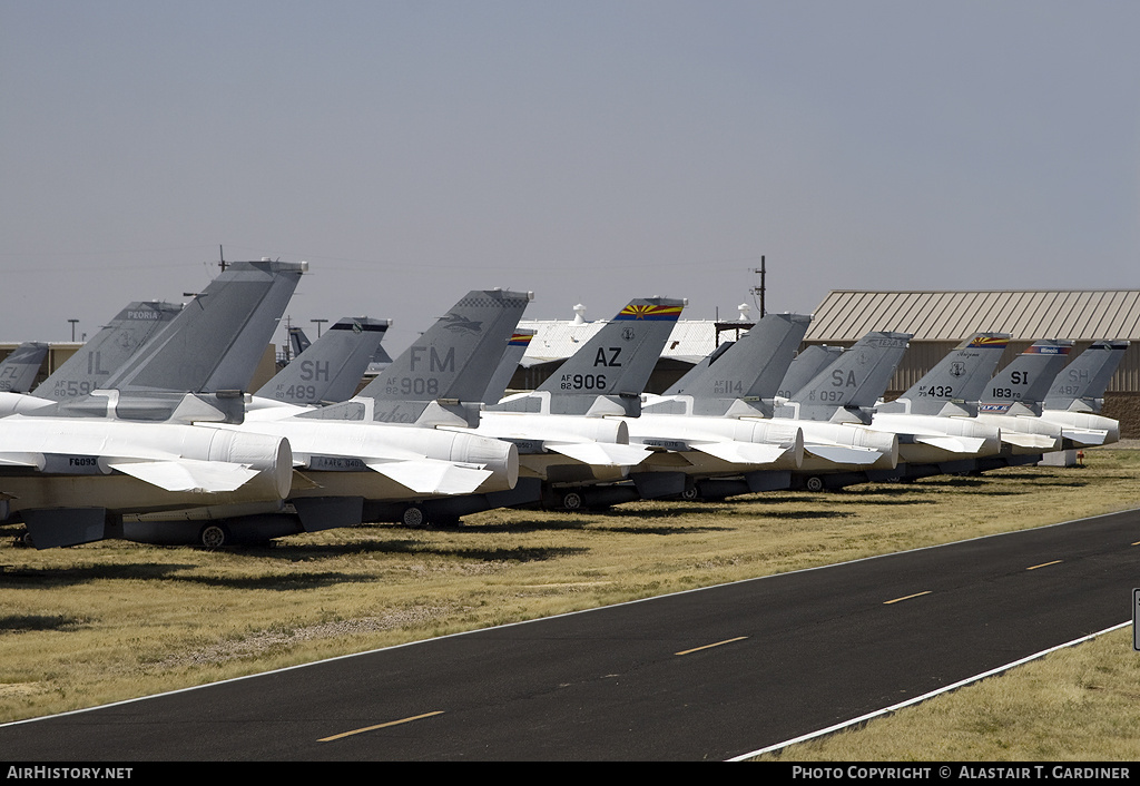 Aircraft Photo of 80-0580 | General Dynamics F-16A Fighting Falcon | USA - Air Force | AirHistory.net #42314