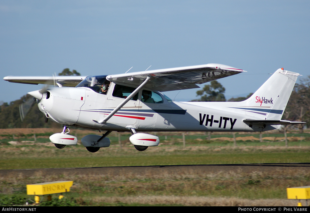 Aircraft Photo of VH-ITY | Cessna 172N Skyhawk 100 | AirHistory.net #42526
