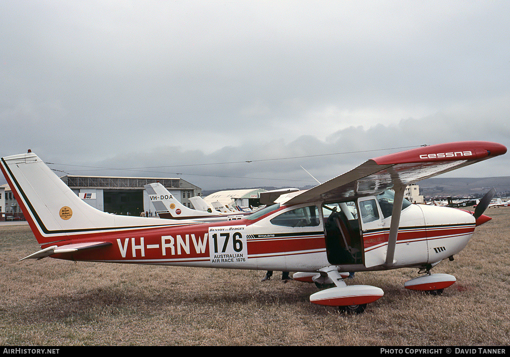 Aircraft Photo of VH-RNW | Cessna 182P Skylane | AirHistory.net #42676