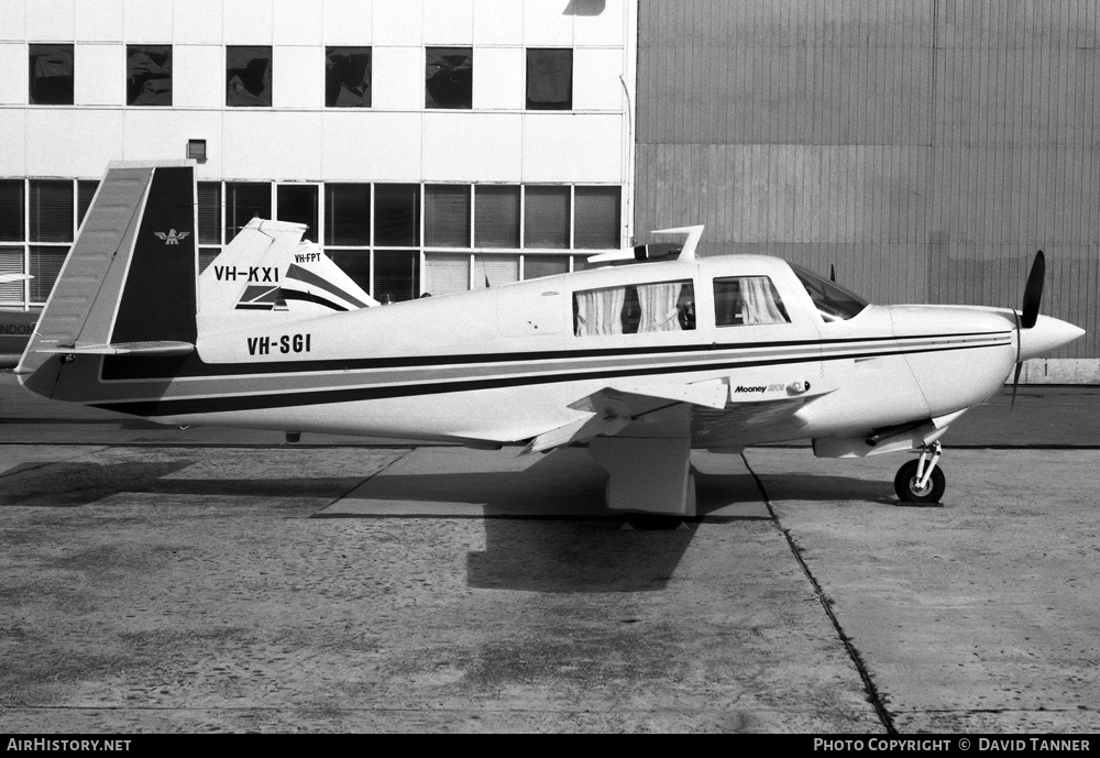 Aircraft Photo of VH-SGI | Mooney M-20J 201 | AirHistory.net #42742