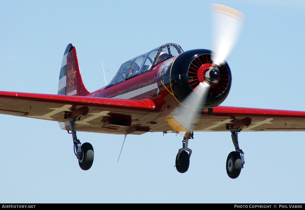 Aircraft Photo of VH-RED | Yakovlev Yak-52 | Soviet Union - Air Force | AirHistory.net #42789