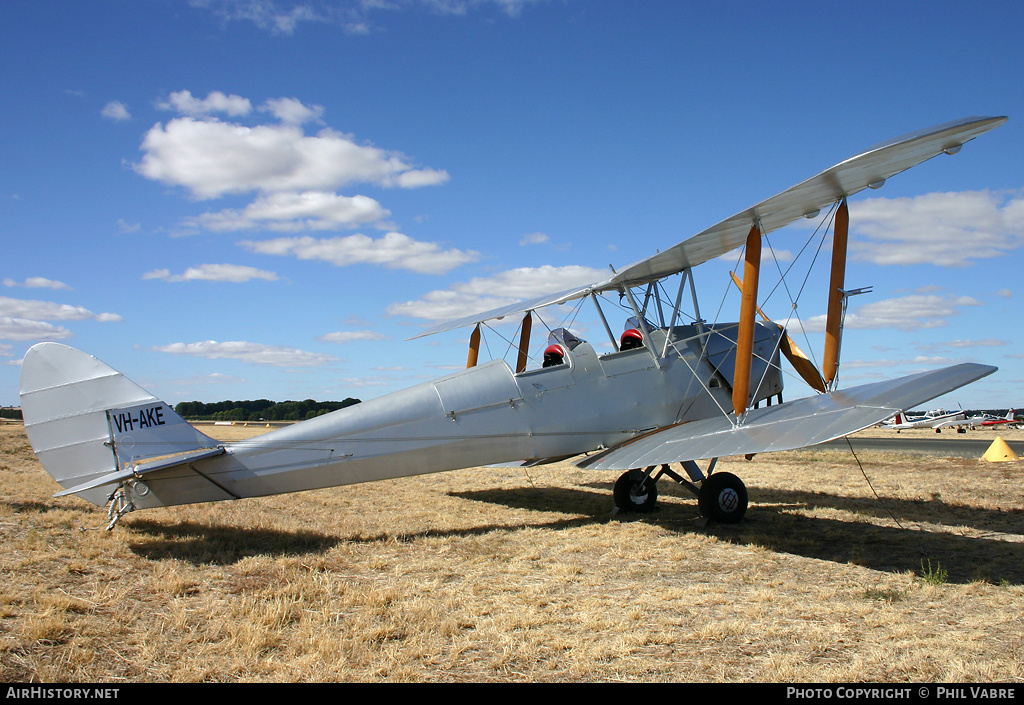 Aircraft Photo of VH-AKE | De Havilland D.H. 82A Tiger Moth | AirHistory.net #42874