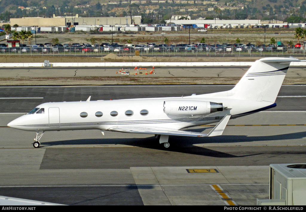 Aircraft Photo of N221CM | Gulfstream Aerospace G-1159A Gulfstream III | AirHistory.net #43017