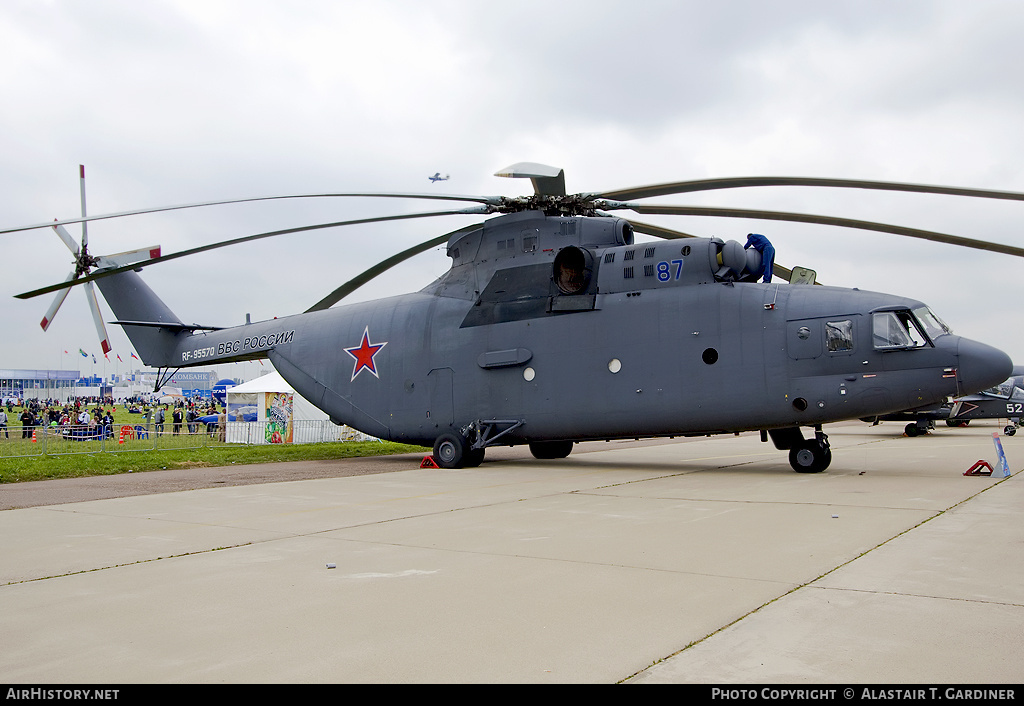 Aircraft Photo of RF-95570 / 87 blue | Mil Mi-26T | Russia - Air Force | AirHistory.net #43213