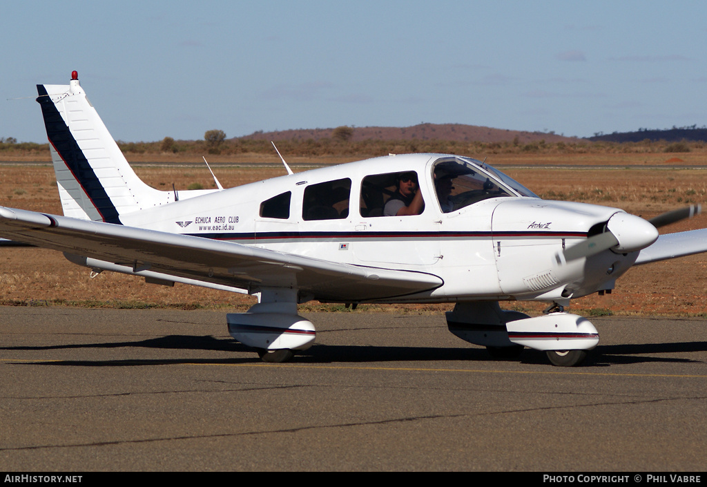 Aircraft Photo of VH-FBF | Piper PA-28-181 Archer II | Echuca Aero Club | AirHistory.net #43472