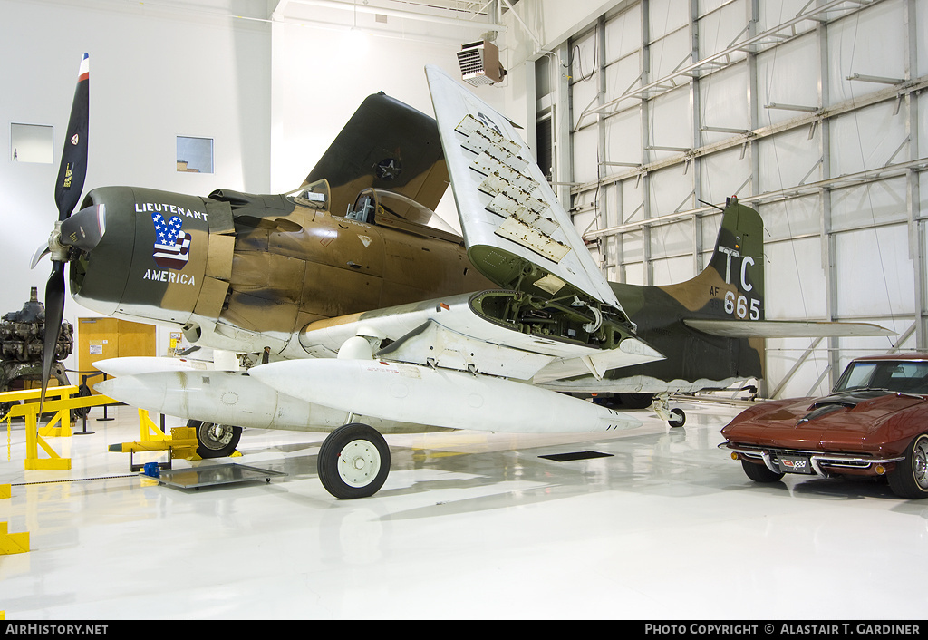 Aircraft Photo of N665TC / NX665TC | Douglas A-1H Skyraider (AD) | USA - Air Force | AirHistory.net #43498