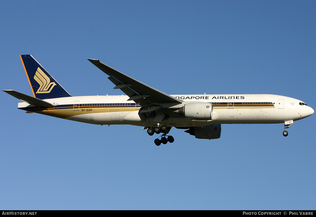 Aircraft Photo of 9V-SQH | Boeing 777-212/ER | Singapore Airlines | AirHistory.net #43595