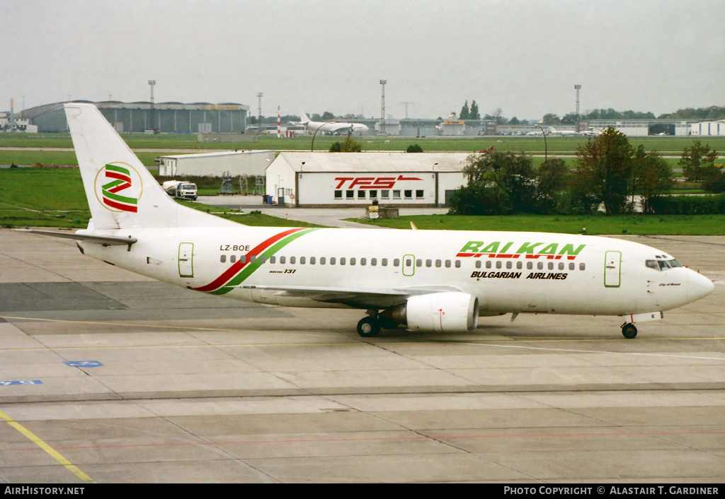 Aircraft Photo of LZ-BOE | Boeing 737-3Y0 | Balkan - Bulgarian Airlines | AirHistory.net #43760
