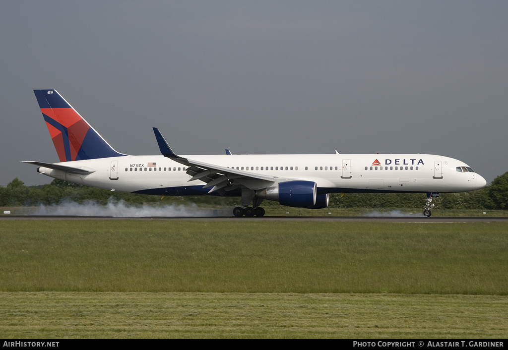 Aircraft Photo of N711ZX | Boeing 757-231 | Delta Air Lines | AirHistory.net #43805