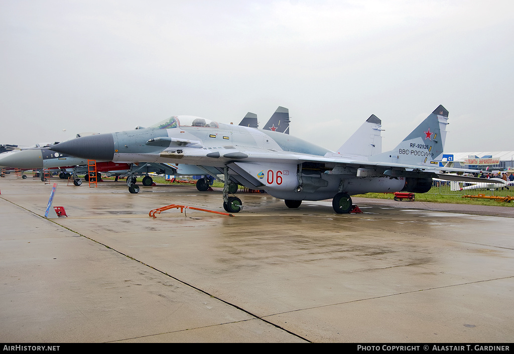 Aircraft Photo of RF-92926 / 06 red | Mikoyan-Gurevich MiG-29SMT (9-19) | Russia - Air Force | AirHistory.net #43906