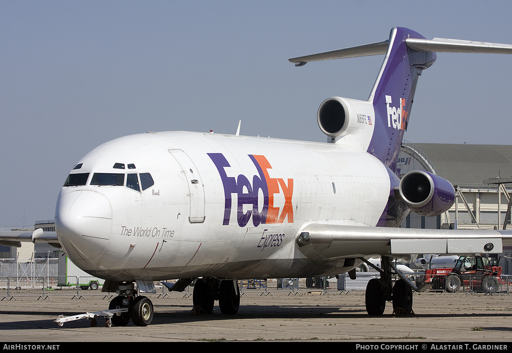 Aircraft Photo of N166FE | Boeing 727-22(F) | FedEx Express | AirHistory.net #43927
