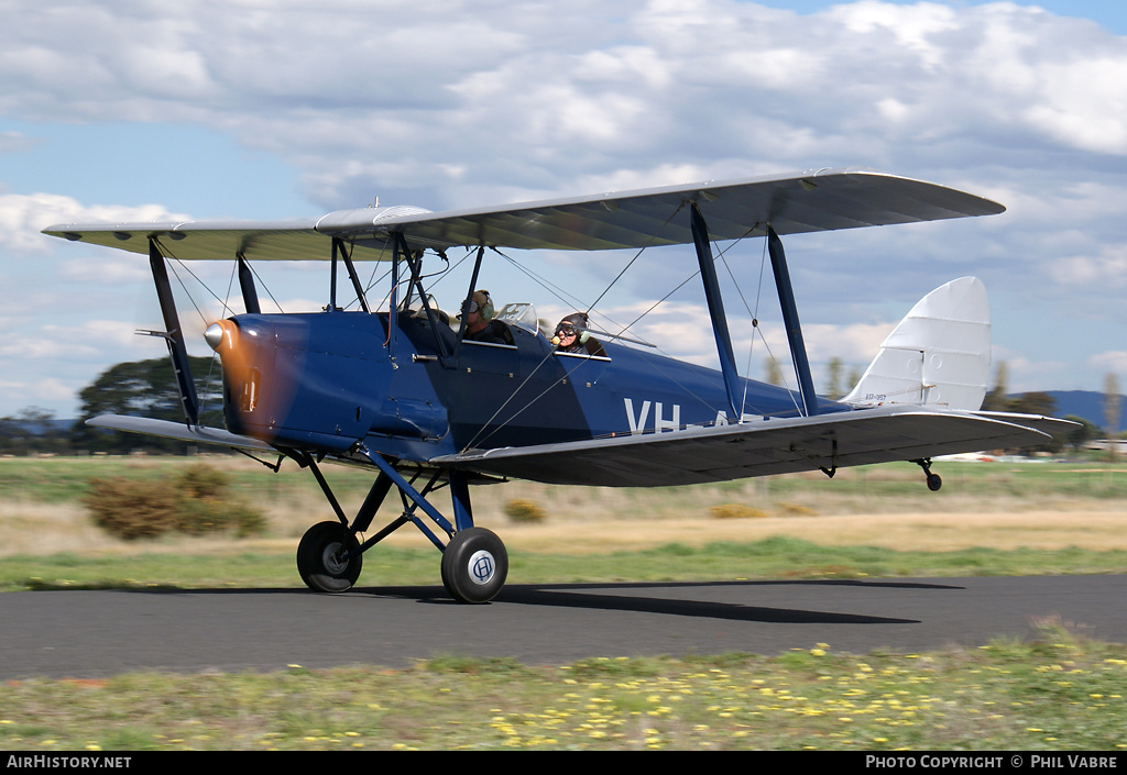 Aircraft Photo of VH-AZF | De Havilland D.H. 82A Tiger Moth | AirHistory.net #43944