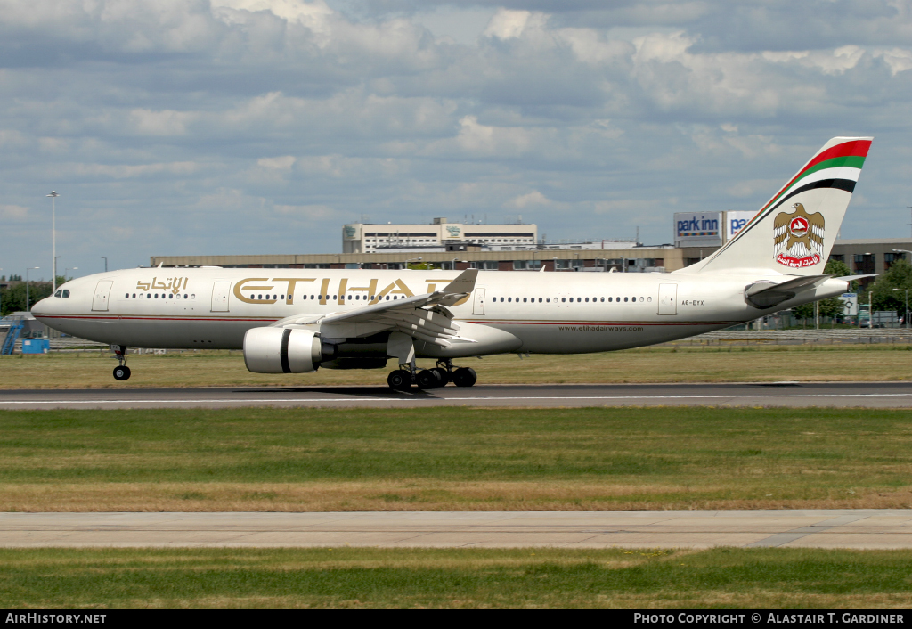 Aircraft Photo of A6-EYX | Airbus A330-223 | Etihad Airways | AirHistory.net #44022