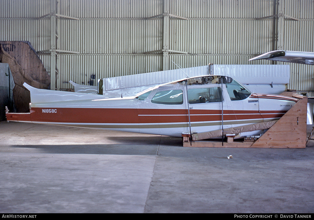 Aircraft Photo of N1858C | Cessna 172N Skyhawk 100 II | AirHistory.net #44123