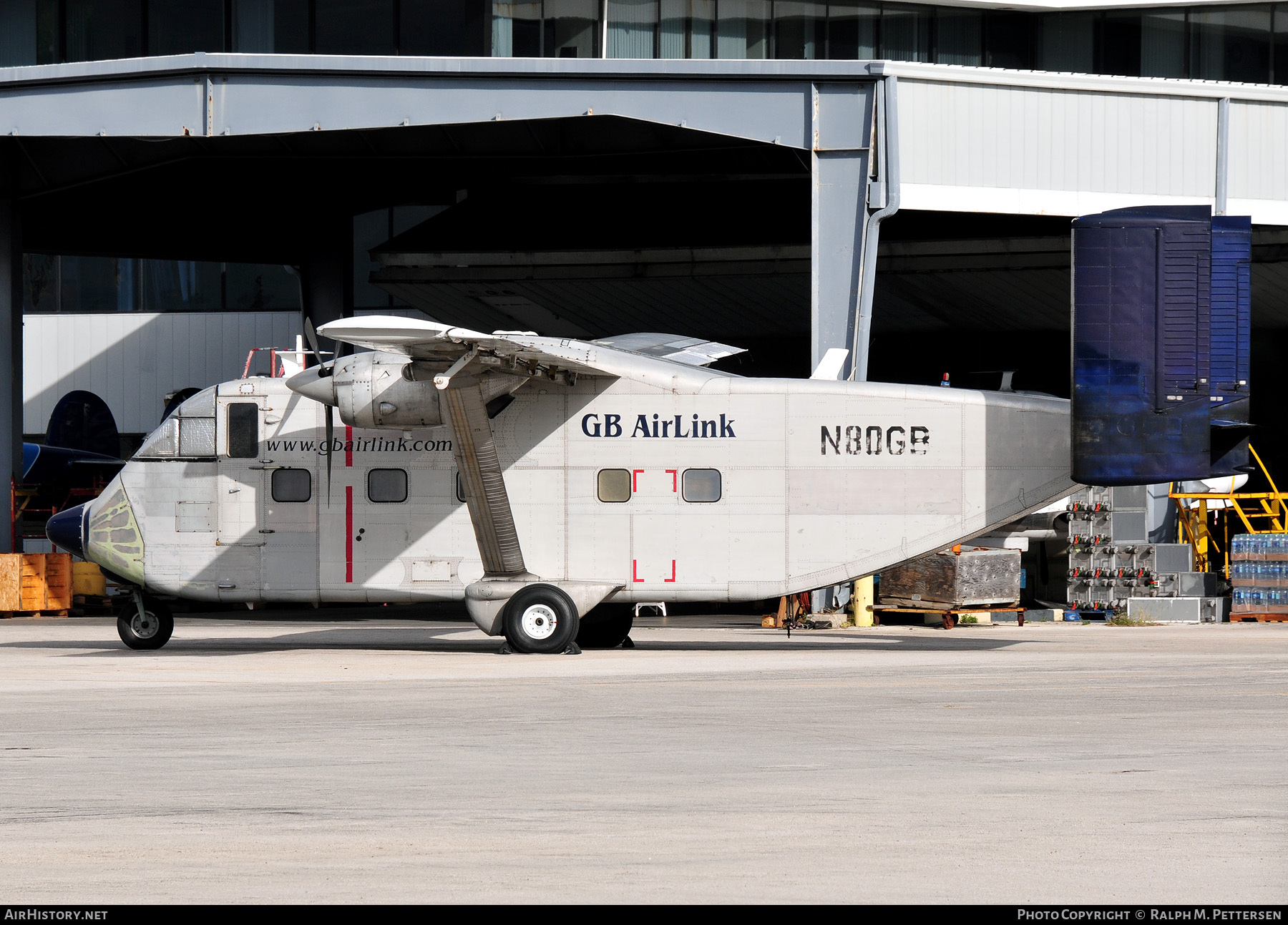 Aircraft Photo of N80GB | Short SC.7 Skyvan 3M-400 | GB Airlink | AirHistory.net #44274