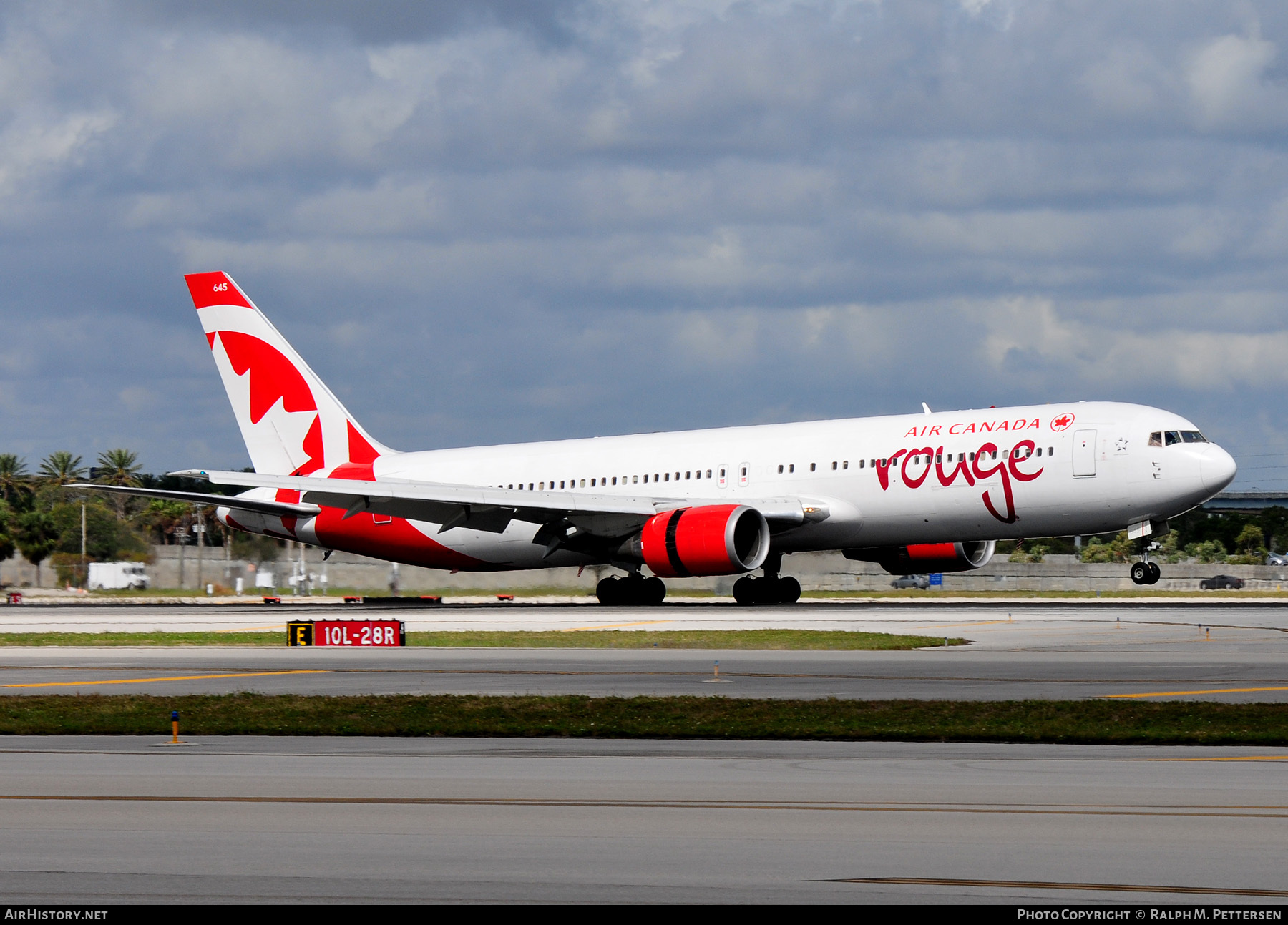 Aircraft Photo of C-GBZR | Boeing 767-38E/ER | Air Canada Rouge | AirHistory.net #44283