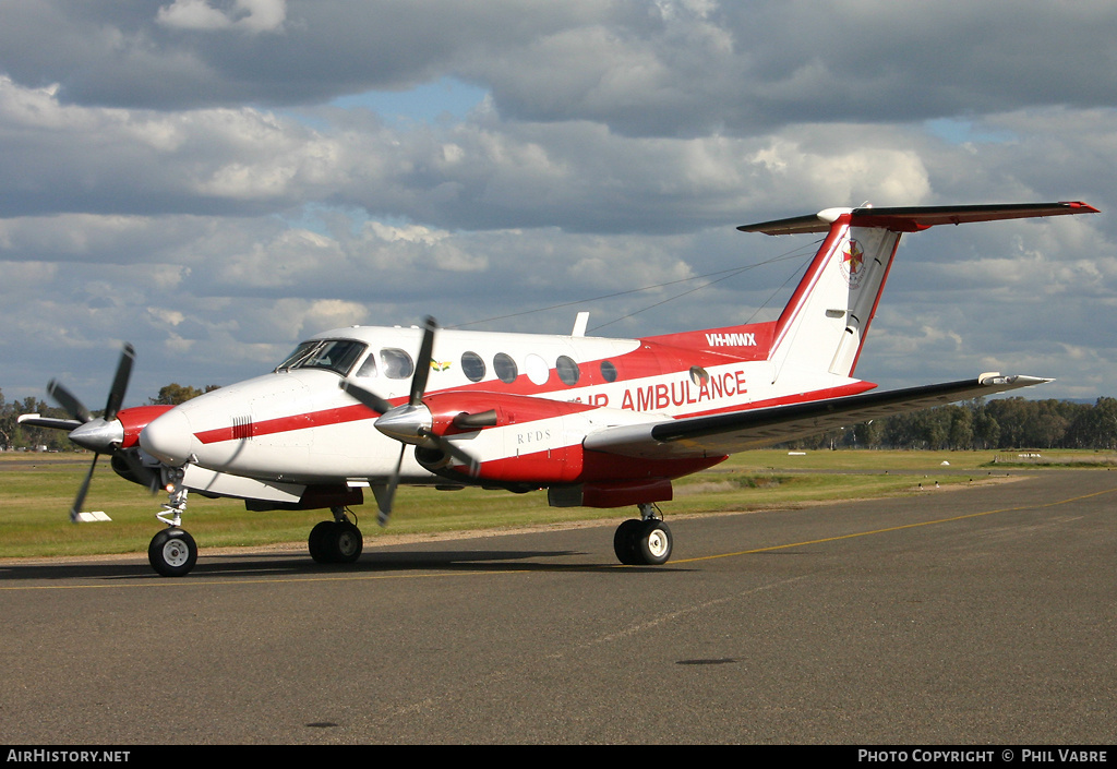 Aircraft Photo of VH-MWX | Beech B200 Super King Air | Royal Flying Doctor Service - RFDS | AirHistory.net #44419