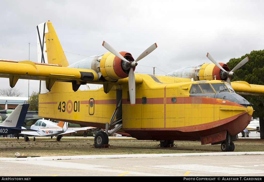 Aircraft Photo of UD13-1 | Canadair CL-215-I (CL-215-1A10) | Spain - Air Force | AirHistory.net #44486