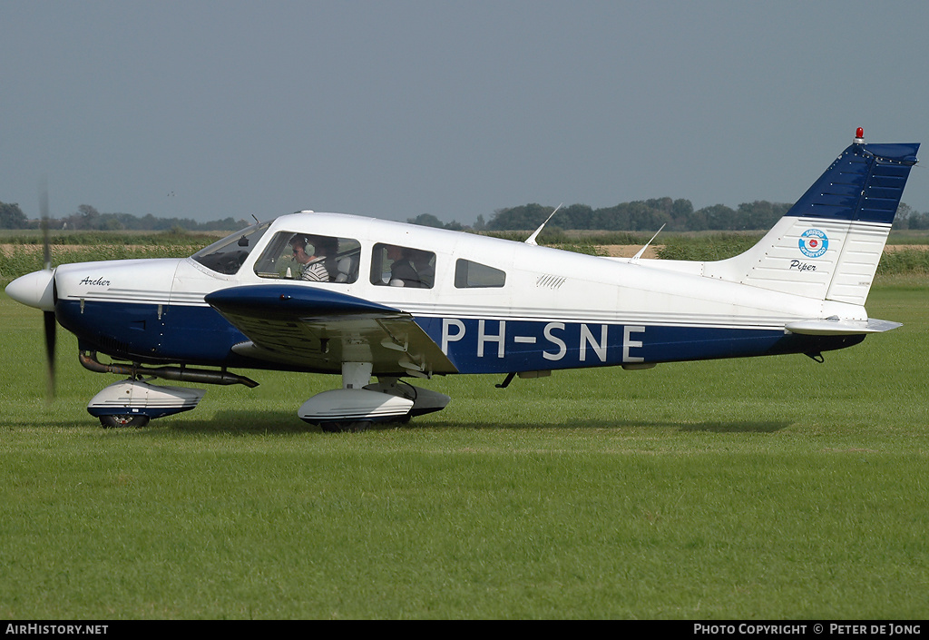 Aircraft Photo of PH-SNE | Piper PA-28-180 Cherokee Archer | Seppe Air Service | AirHistory.net #44562