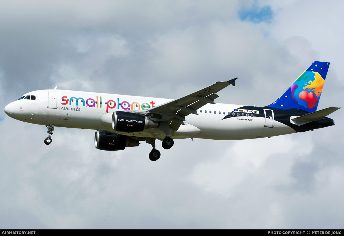 Aircraft Photo of LY-ONL | Airbus A320-214 | Small Planet Airlines | AirHistory.net #44641