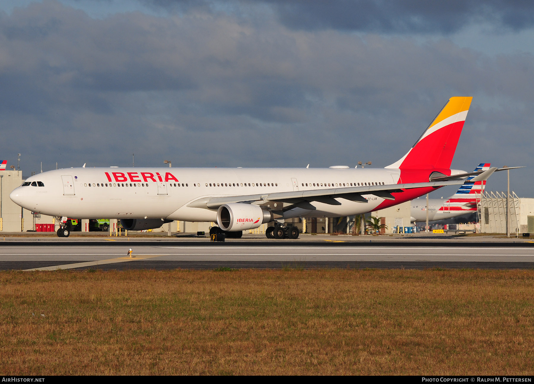 Aircraft Photo of EC-LXK | Airbus A330-302 | Iberia | AirHistory.net #44842